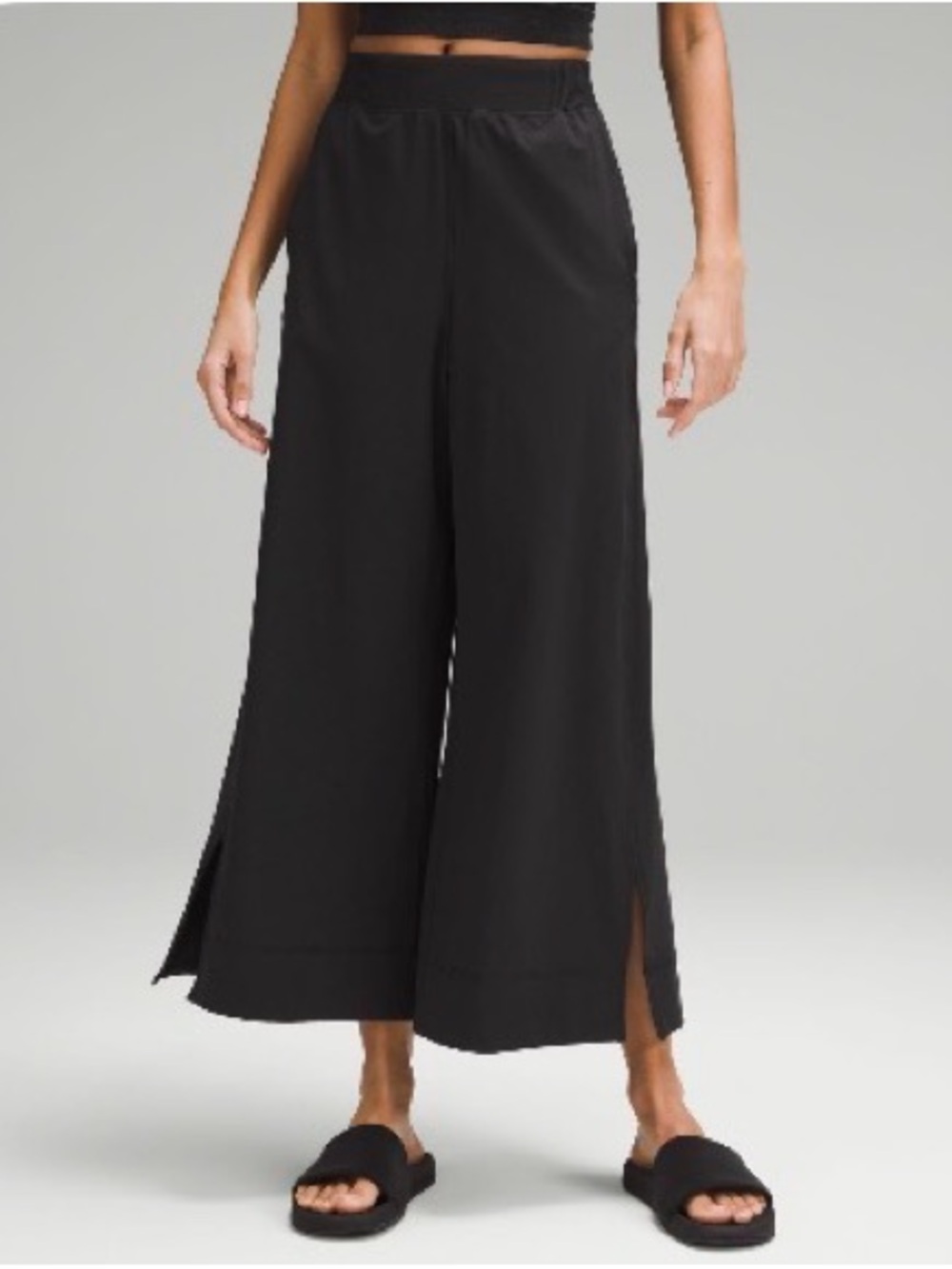 Stretch Woven Wide-Leg High-Rise Cropped Pant